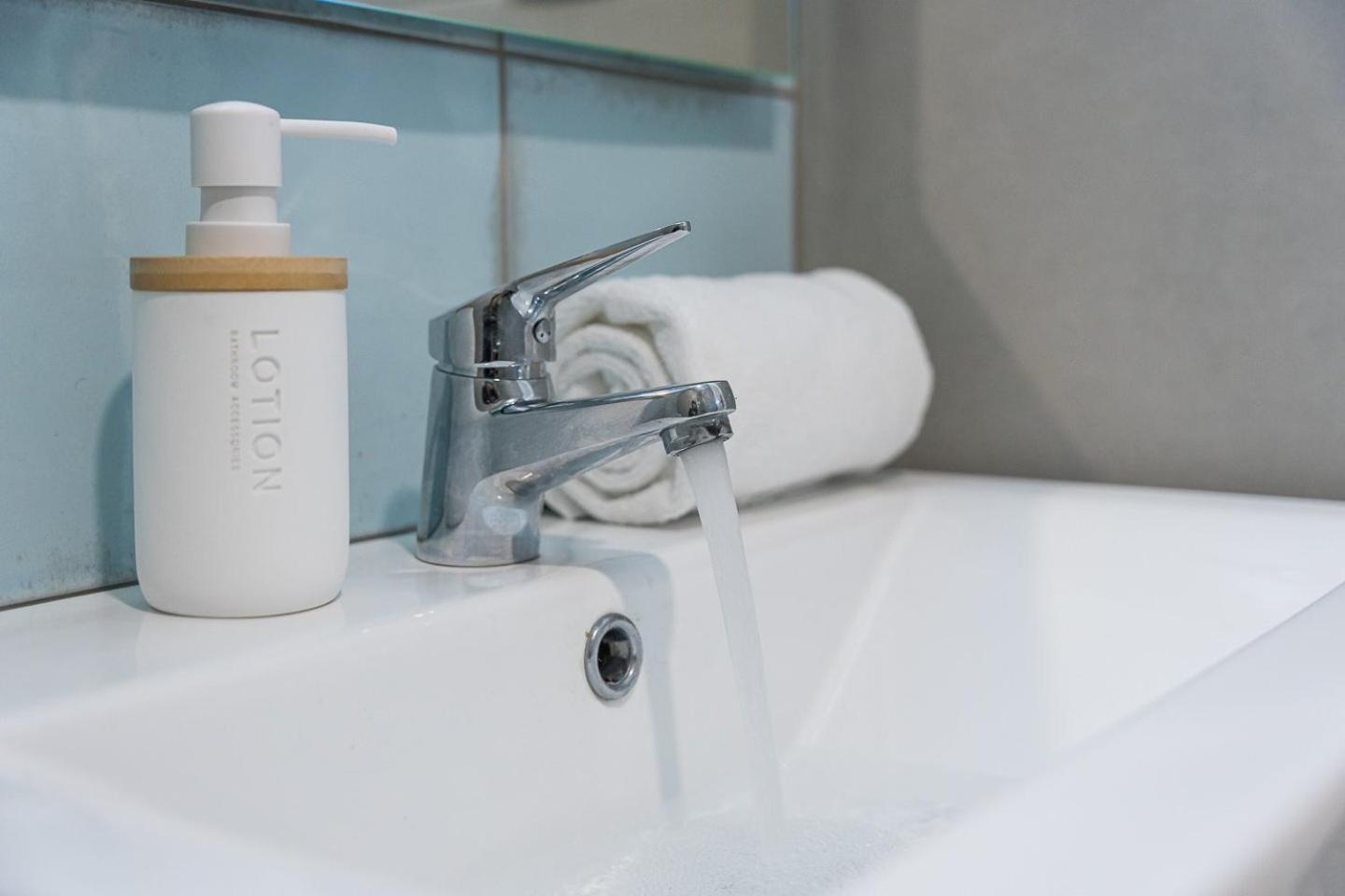 Apartamento Guestready - White Stripes Near Casa Da Musica Oporto