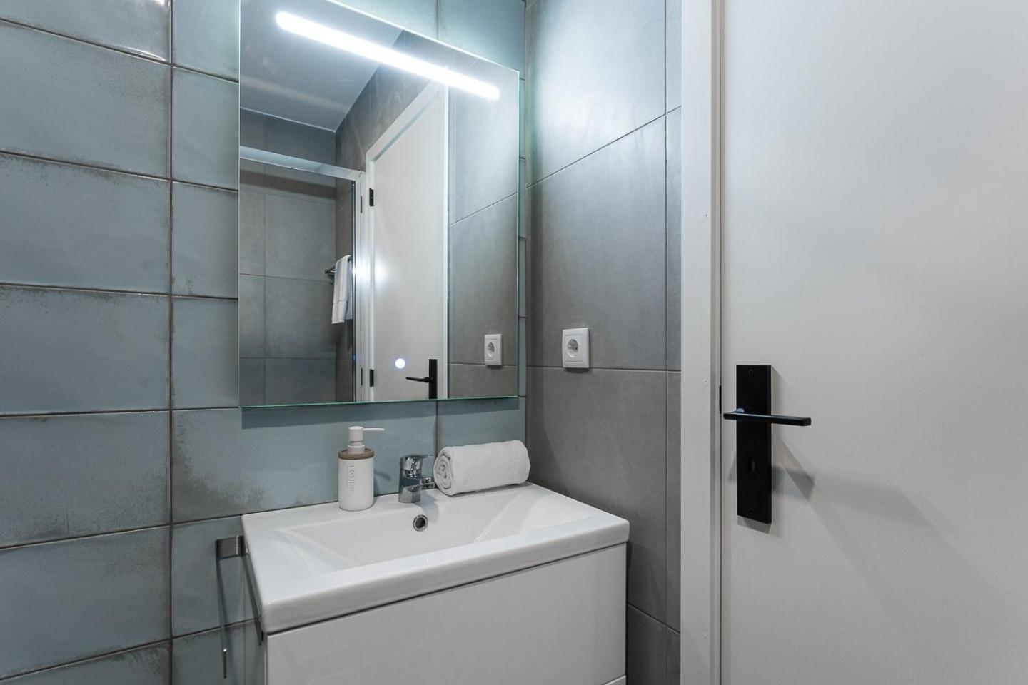 Guestready - White Stripes Near Casa Da Musica Apartamento Oporto